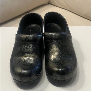 Dansko Black Floral Mules size 9